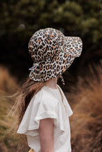 Load image into Gallery viewer, Acorn - Leopard Wide Brim Sunhat - Navy Floral

