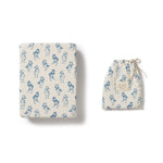 Load image into Gallery viewer, Wilson &amp; Frenchy - Petit Puffin Organic Bassinet Sheet
