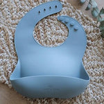 Load image into Gallery viewer, Calf &amp; Crew - Silicone bib Baby Blue
