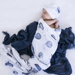 Load image into Gallery viewer, Snuggle Hunny Kids - Cloud Chaser Baby Jersey Wrap &amp; Beanie Set
