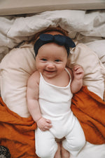 Load image into Gallery viewer, Snuggle Hunny Kids - Navy Topknot Headband
