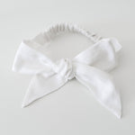 Load image into Gallery viewer, Snuggle Hunny Kids - White Linen Bow Pre Tied Headband Wrap
