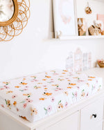 Load image into Gallery viewer, Snuggle Hunny Kids - Poppy Bassinet Sheet / Change Pad Cover
