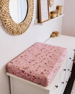 Load image into Gallery viewer, Snuggle Hunny Kids - Bassinet Sheet/Change Pad (Blossom)
