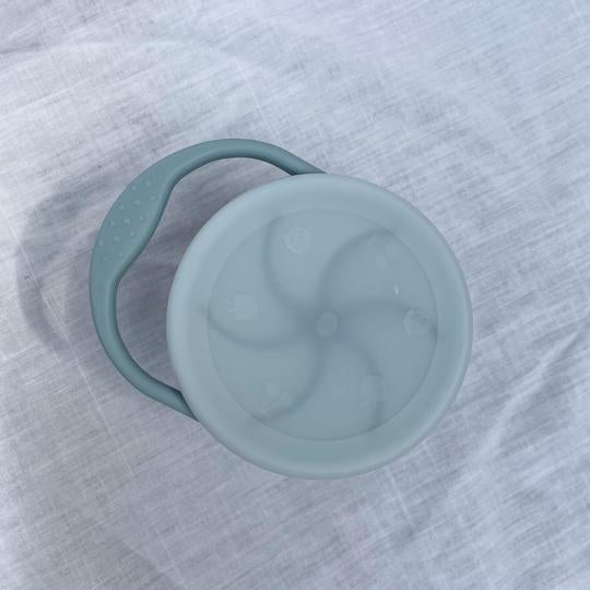 Calf & Crew - Collapsible Silicone Snack Cup With Lid Baby Blue