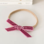 Load image into Gallery viewer, Snuggle Hunny Kids - Mauve Velvet Bow
