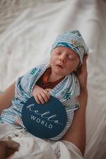 Load image into Gallery viewer, Snuggle Hunny Kids - Whale Baby Jersey Wrap &amp; Beanie Set
