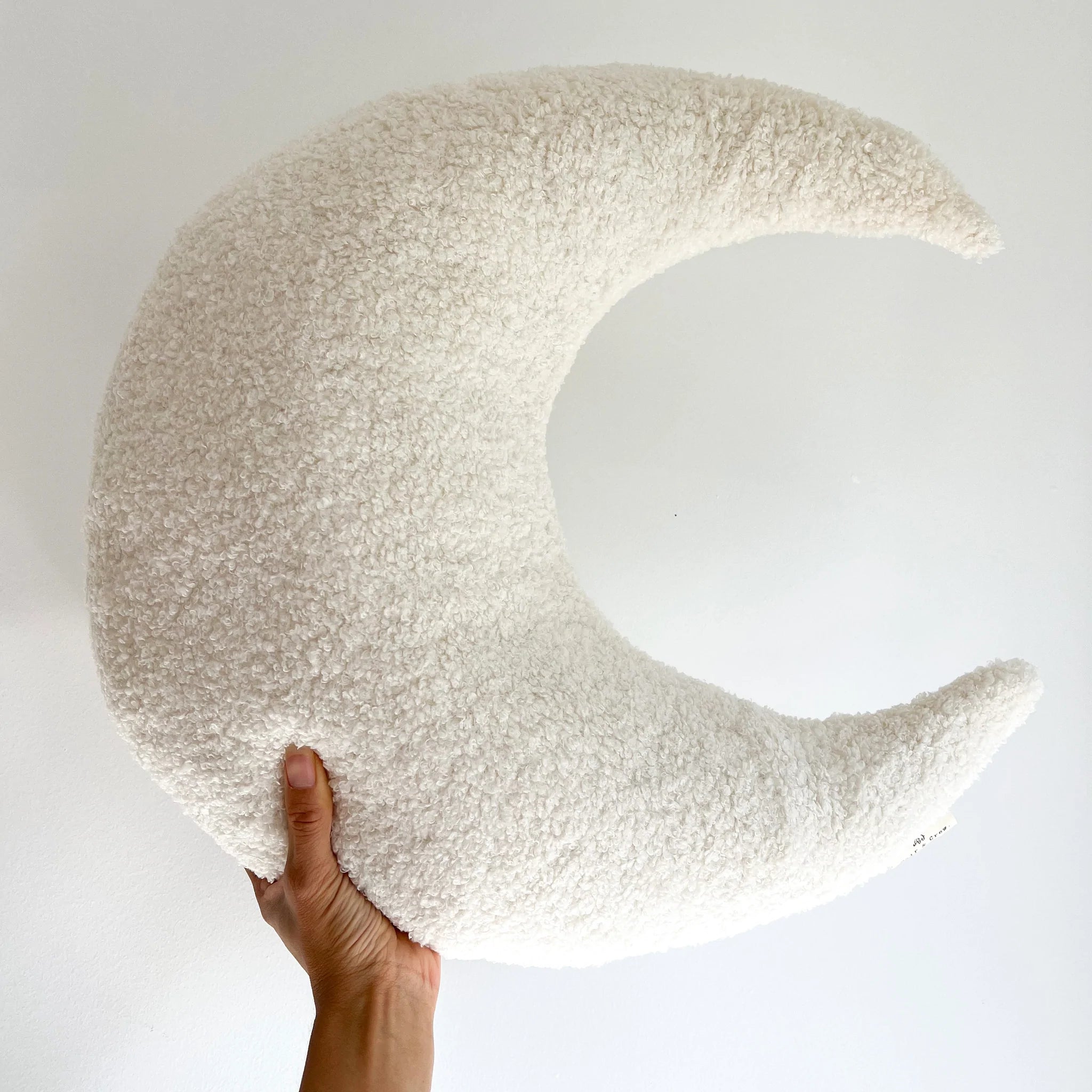 Calf & Crew - Boucle Moon Feeding Pillow - White